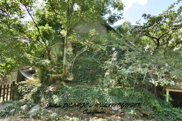 Maison à Rénover dans le village du Lauzet-Ubaye proche de barcelonnette (dep 04)