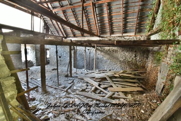 Maison à Rénover dans le village du Lauzet-Ubaye proche de barcelonnette (dep 04)