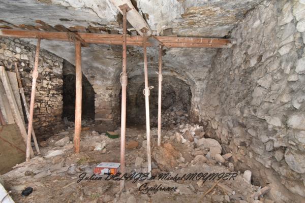Maison à Rénover dans le village du Lauzet-Ubaye proche de barcelonnette (dep 04)
