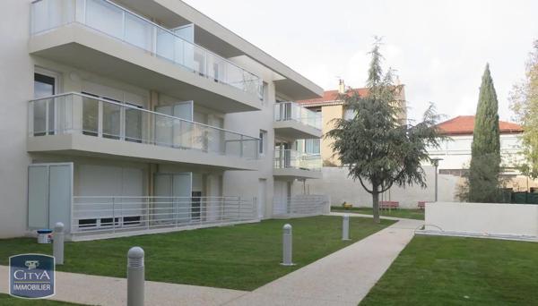 Appartement à vendre 2 pièces 41m² Toulon (83200)