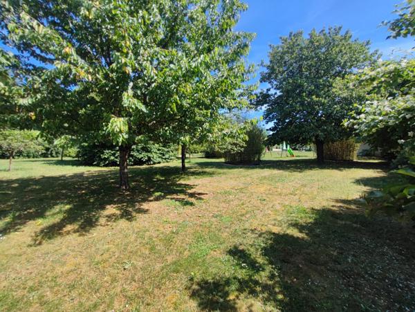 À vendre - Maison bourgeoise, 7 pièces située à Amboise (37400)