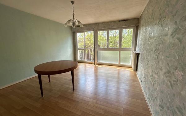Appartement à vendre    3 pièces • 68,75 m2 Saint-Gratien