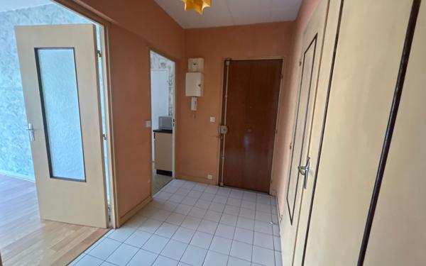 Appartement à vendre    3 pièces • 68,75 m2 Saint-Gratien
