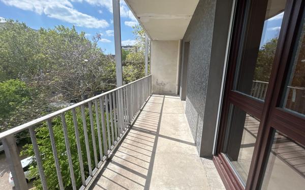 Appartement à vendre    3 pièces • 68,75 m2 Saint-Gratien