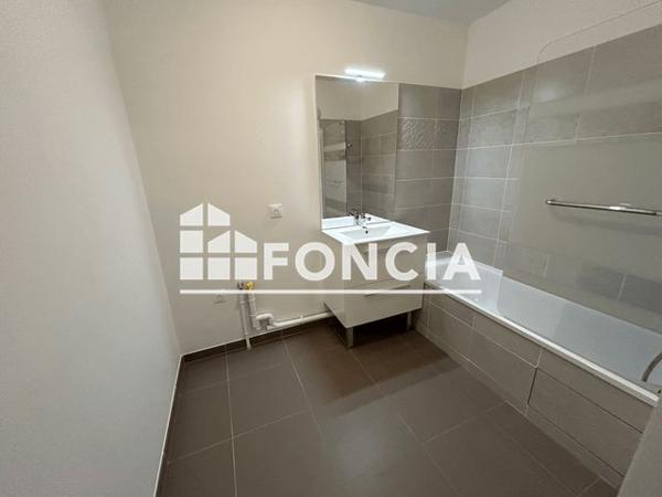 Location Appartement 3 pièces 61.3 m² - 3 BIS RUE GAMBETTA Persan 95340