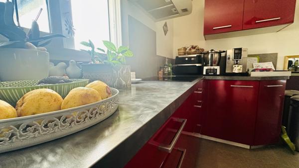 Maison avec piscine, 4 chambres + 1 bureau, Thénac