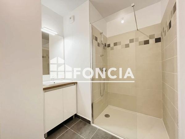 Location Appartement 2 pièces 38.12 m² - 504 AVENUE MARCEAU Toulon 83000