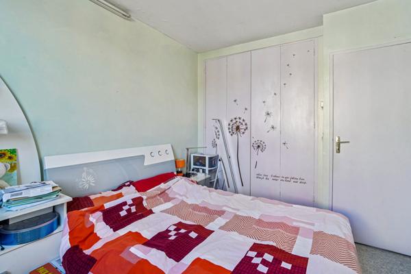 Appartement 3 pièces - ROMAINVILLE CENTRE