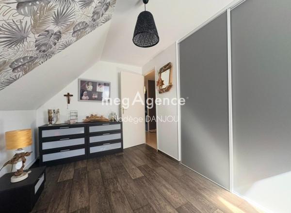 Maison à VIRE NORMANDIE, 14500 - 6 pièces 103m²