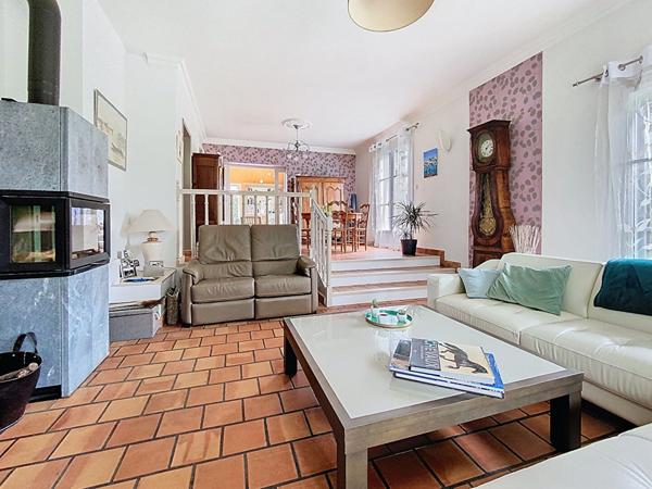 Maison Mauges Sur Loire 7 pièce(s) 173 m2