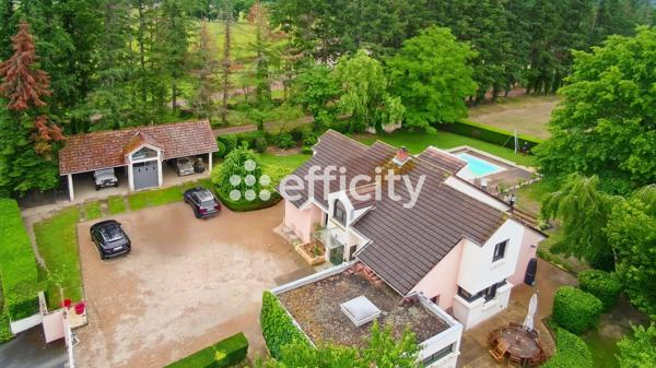 Maison
         9 pièces
        - 205 m² Exclusivité 369 000 € *
