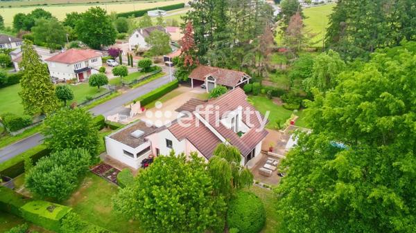 Maison
         9 pièces
        - 205 m² Exclusivité 369 000 € *