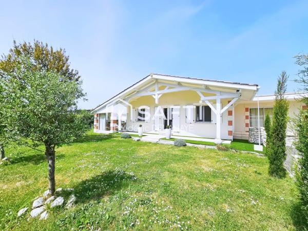 Maison de 147m² - 3 Chambres.
