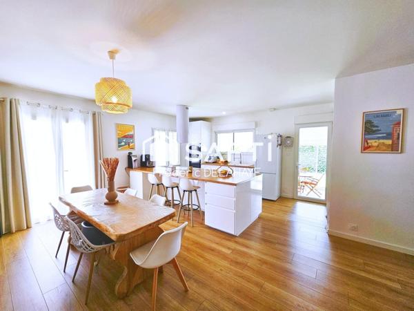 Maison de 147m² - 3 Chambres.