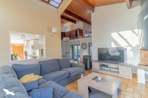 Maison à vendre |  Le Taillan-Médoc |  7 pièces | 188 m²