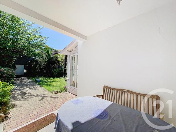 Maison à vendre  6 pièces - 131 m 2   ARCACHON  - 33