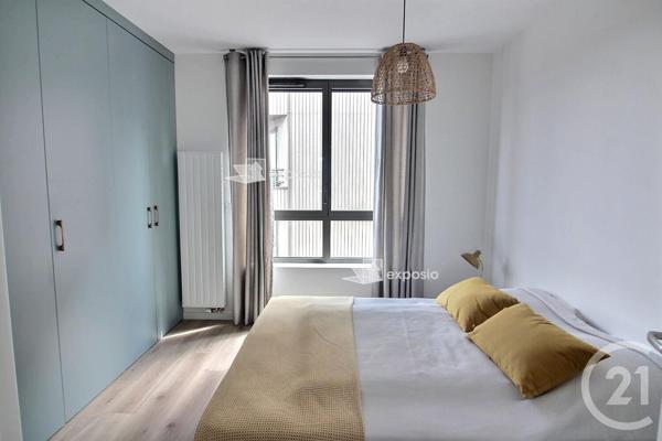 Appartement T4 à vendre  4 pièces - 94,40 m 2   BORDEAUX  - 33