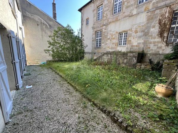 Vente Immeuble 7 pièces 268 m2 à Langres