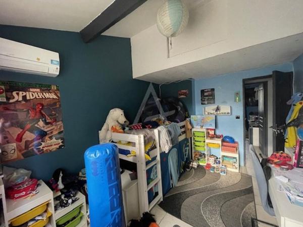 VILLA 110M² HABITABLES 4 FACES 4 CHAMBRES DONT 1 SUITE PARENTALE TERRAIN 800M²