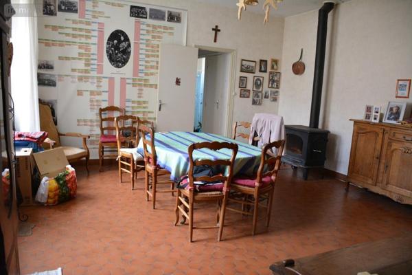 Maison à vendre à Meslay-du-Maine en Mayenne (53170), ref : 53039-349