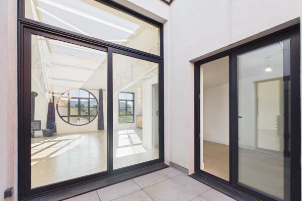 Ensemble immobilier Loft exception et grand garage