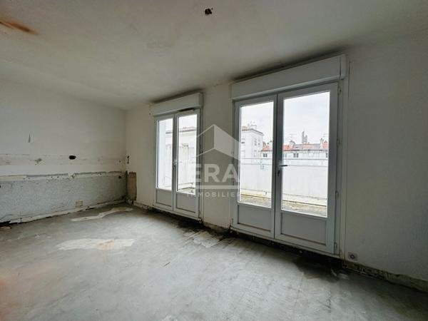 Bel appartement avec terrasse et ascenseur - Emplacement RARE