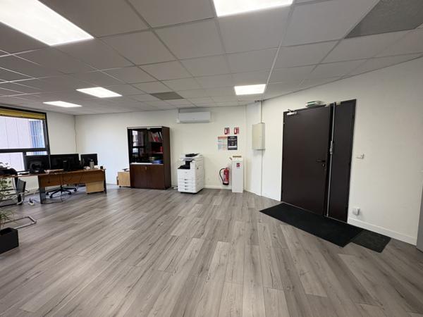 Marseille (13009) BUREAUX À LOUER – MARSEILLE 9ÈME - 100m2 - AVEC STATIONNEMENTS