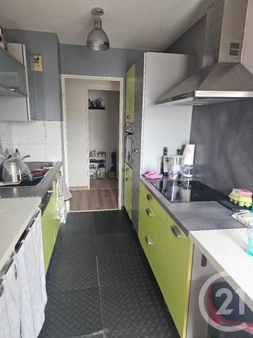 Appartement F5 à vendre  5 pièces - 110,71 m 2   POITIERS  - 86