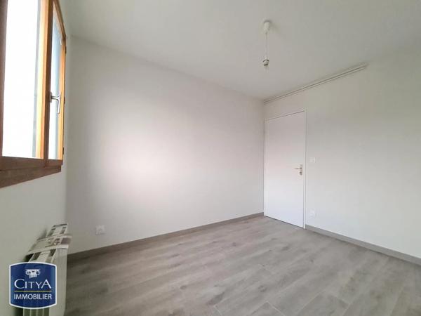 Appartement à louer 4 pièces 74.85m² Vandœuvre-lès-Nancy (54500)
