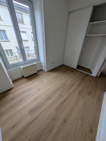 Appartement Type 1 bis 30 m² Rue du Faubourg du Pont Neuf