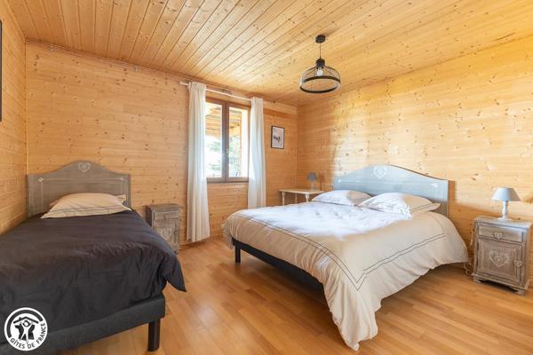 Chalet à vendre à Besse-et-Saint-Anastaise (63610) - Puy-de-Dôme