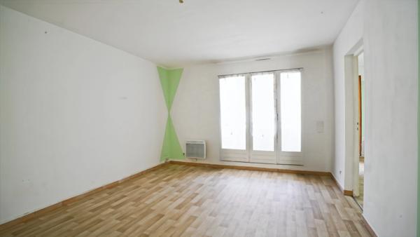Appartement T2 avec terrasse NIMES (30)