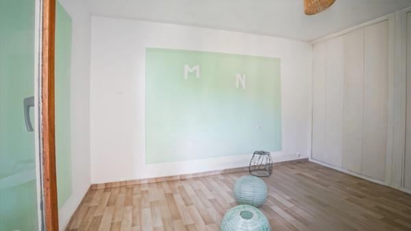 Appartement T2 avec terrasse NIMES (30)