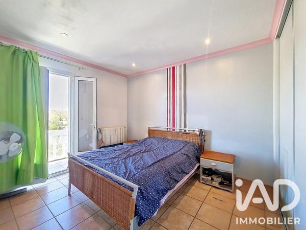 Maison à vendre 6 pièces 157 m² Nîmes
