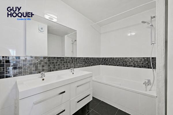 COMBS LA VILLE : appartement 4 pièces (75m²) en vente
