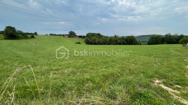 Terrain de 10 280 m²