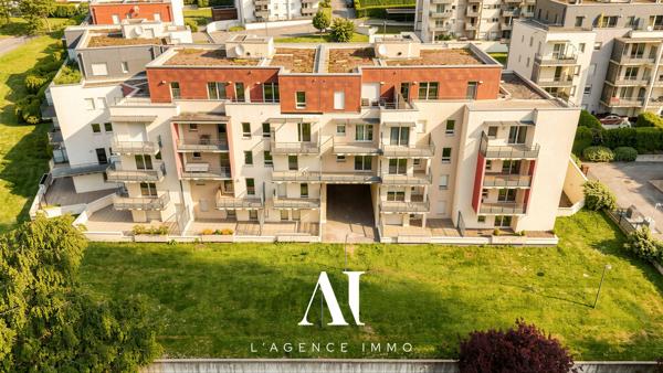 Appartement T2 étage 3/4 Balcon vue Alpes 2 places de parking Gex 01170