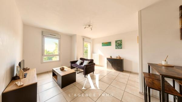 Appartement T2 étage 3/4 Balcon vue Alpes 2 places de parking Gex 01170