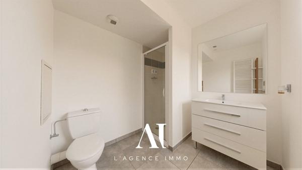 Appartement T2 étage 3/4 Balcon vue Alpes 2 places de parking Gex 01170