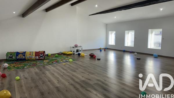 Immeuble à vendre 235 m² Le Péage-de-Roussillon