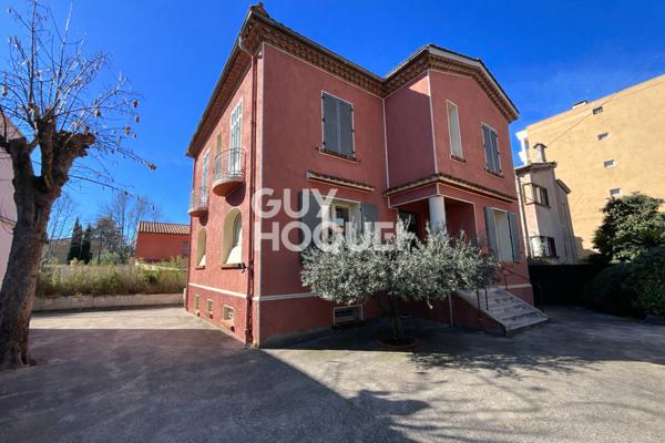 MAISON À VENDRE DE 8 PIÈCES DE 287,00 M²