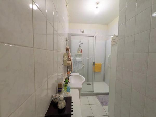 Vente                                                      Maison
                        
                     5 pièces                      101 m2                     à Neufchâteau