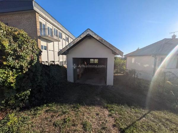 Vente                                                      Maison
                        
                     5 pièces                      101 m2                     à Neufchâteau