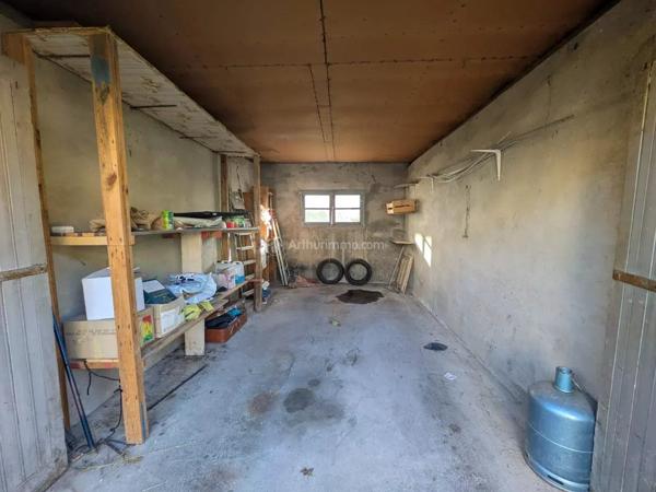 Vente                                                      Maison
                        
                     5 pièces                      101 m2                     à Neufchâteau