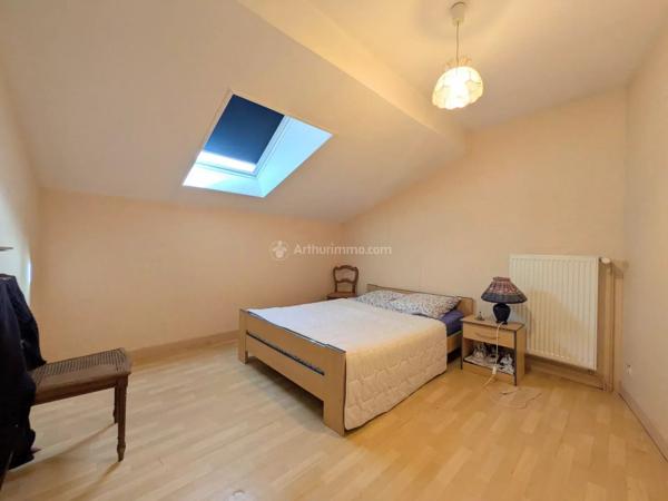 Vente                                                      Maison
                        
                     5 pièces                      101 m2                     à Neufchâteau