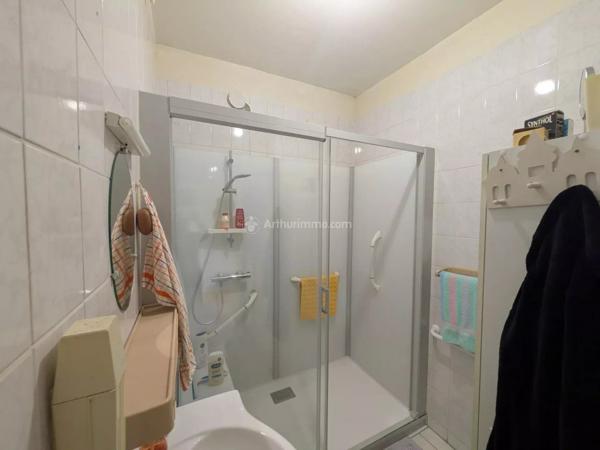 Vente                                                      Maison
                        
                     5 pièces                      101 m2                     à Neufchâteau
