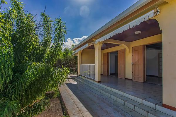 Maison à vendre 6 pièces 126m² Petite-Île (97429)