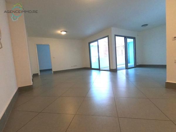 Spacieux F3 de 72m2 Résidence ANTINEA à Ste Clotilde