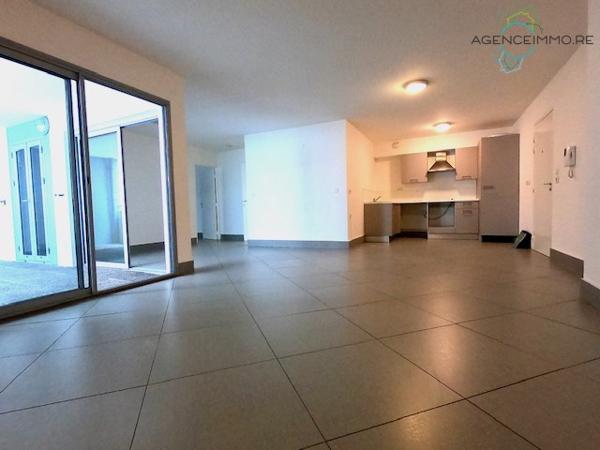 Spacieux F3 de 72m2 Résidence ANTINEA à Ste Clotilde