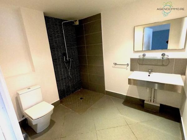 Spacieux F3 de 72m2 Résidence ANTINEA à Ste Clotilde